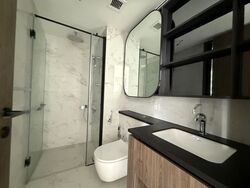 Tanah Merah Kechil Link (D16), Condominium #558484841